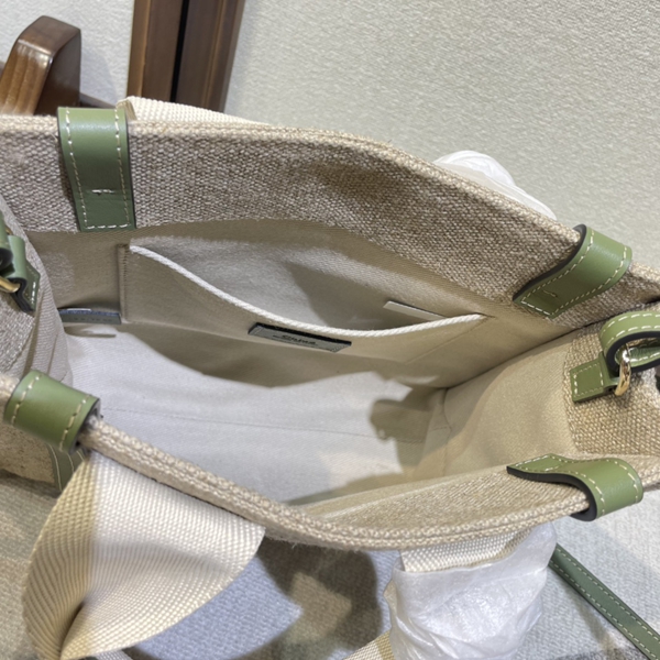 スーパーコピーブランドバッグ素材ディテール